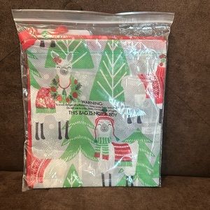 31 Timeless Memory Pouches small LLAMA and fun flurries snowflakes NIP CHRISTMAS